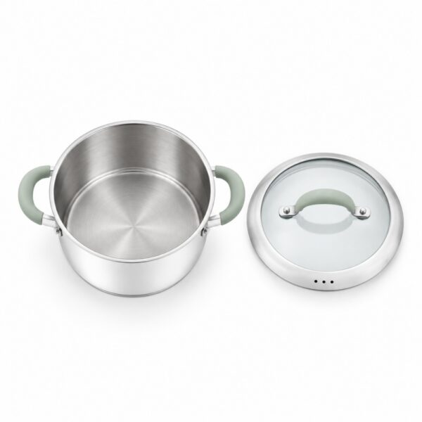 8-Piece Lidded Cookware Set Wholesale, Four Pot Size Options 8-Piece Lidded Cookware Set Wholesale, Four Pot Size Options