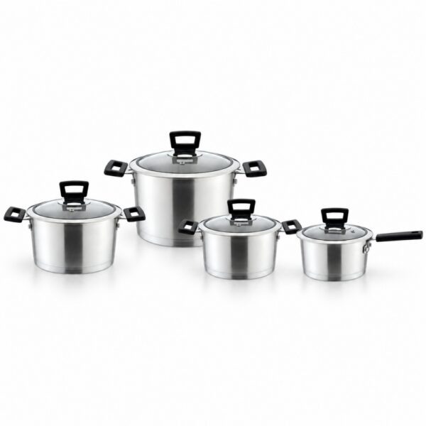 8-Piece Metal Saucepan and Casserole Set 8-Piece Metal Saucepan and Casserole Set