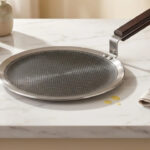 Makes Honeycomb Cookware